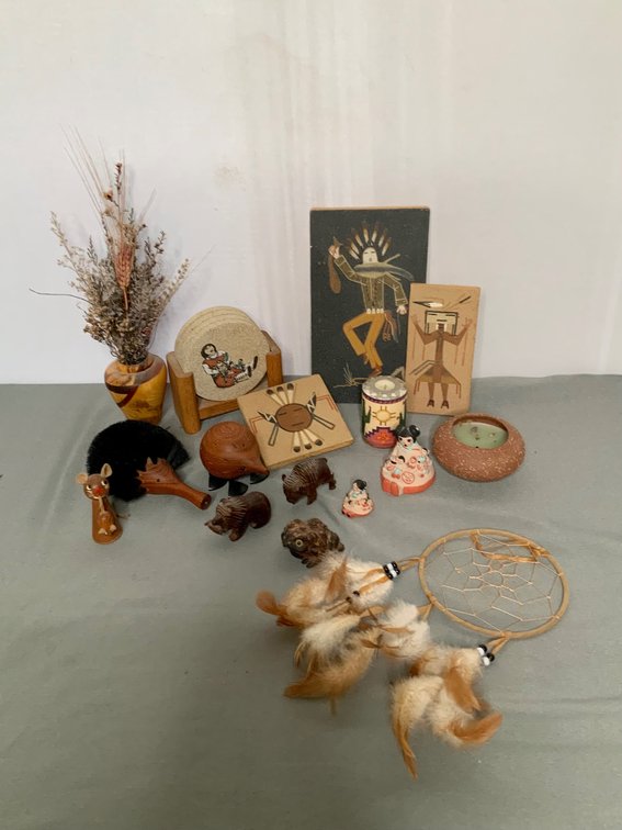 Southwestern Art Accents 