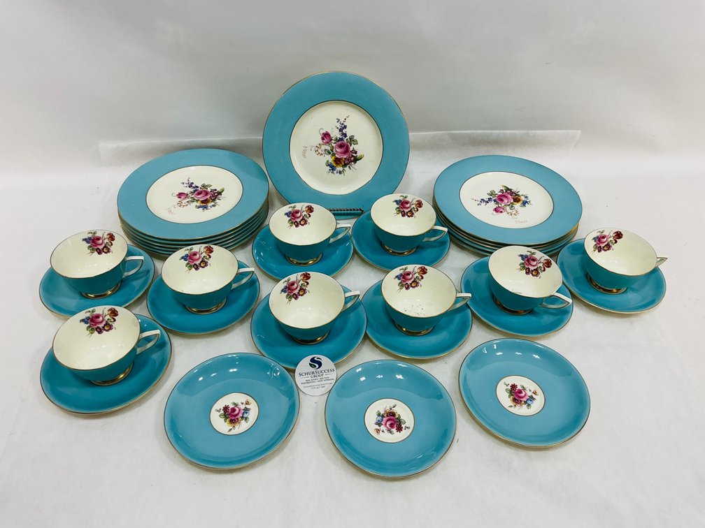 Clifton by Royal Doulton