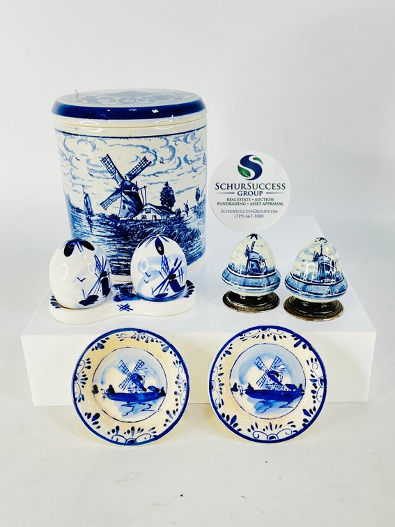 Delft Pottery