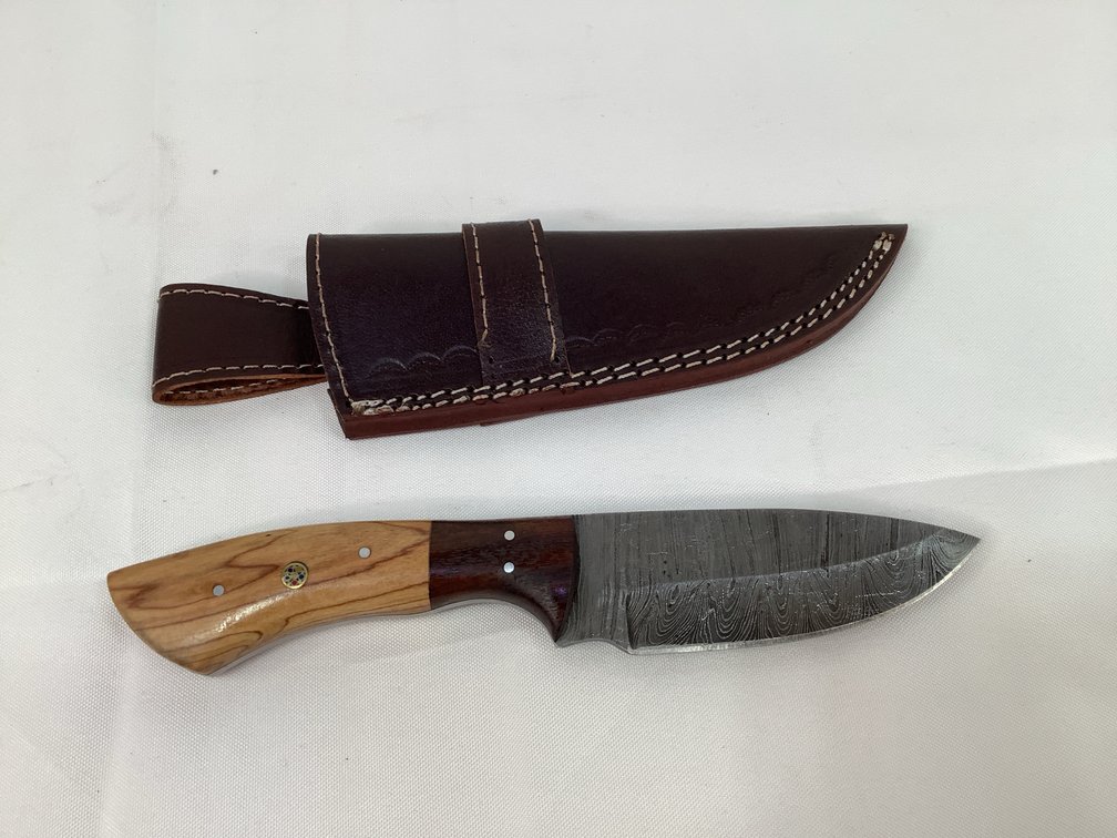 Damascus Hunting Knife