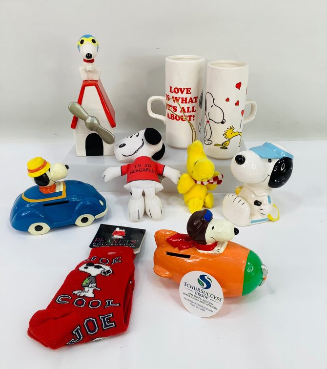 Vintage Snoopy Collectibles