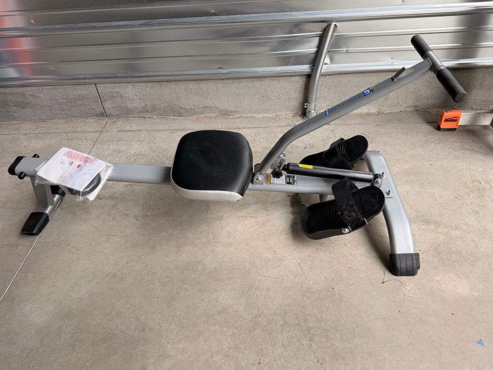 Stamina InMotion Rowing Machine