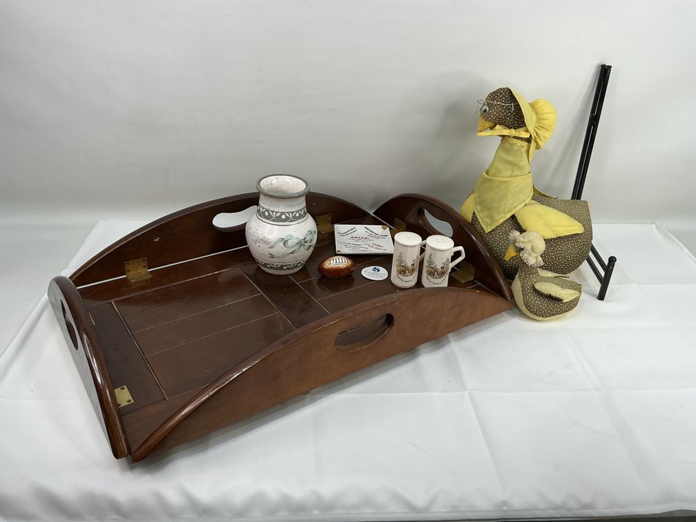 Butler's Tray, Decor and More