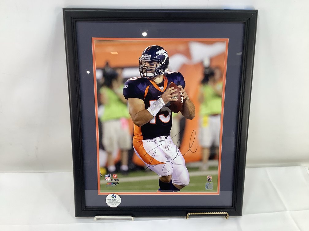 Tim Tebow Autographed Photo