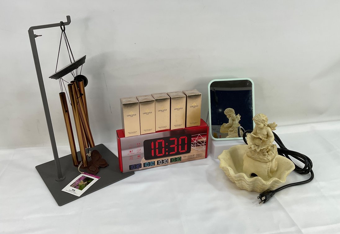 Vanity & Outdoor Accessories
