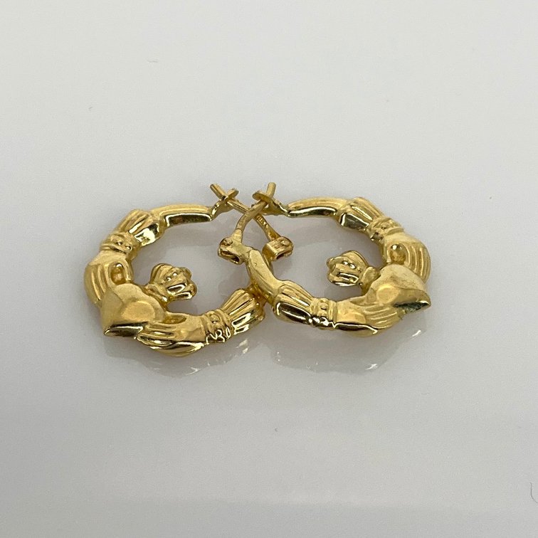 Gold Irish Claddagh Earrings