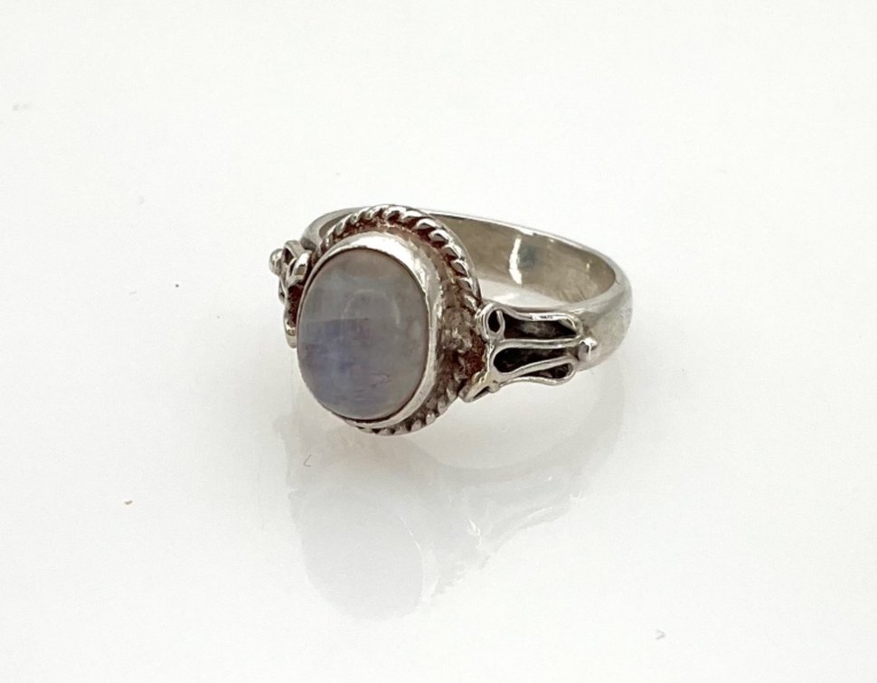 Sterling Silver Moonstone Ring