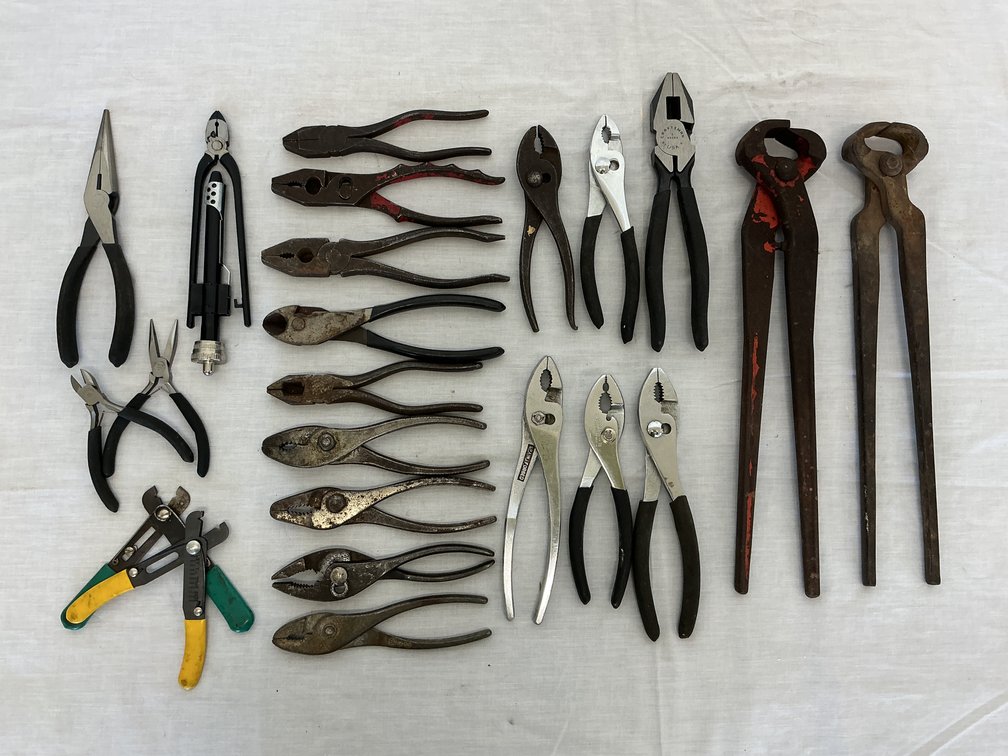 Assortment of Pliers: Craftsman, and More