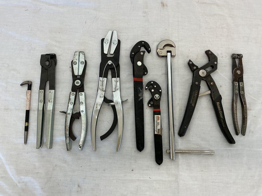 Collection of Robo Grips Pliers