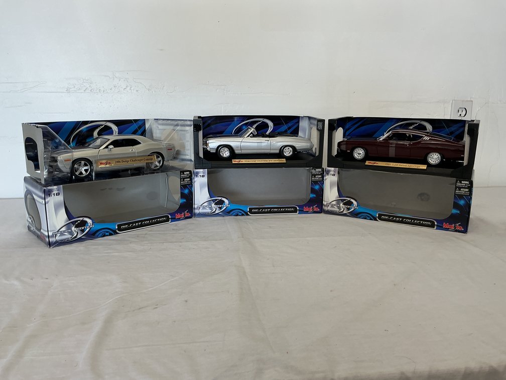 Three (3) Maisto Special Edition Diecast Collection Cars