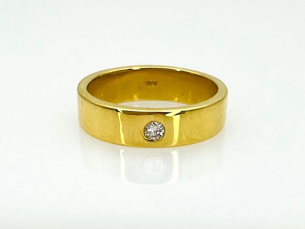 Gold Band with Single Diamond Accent