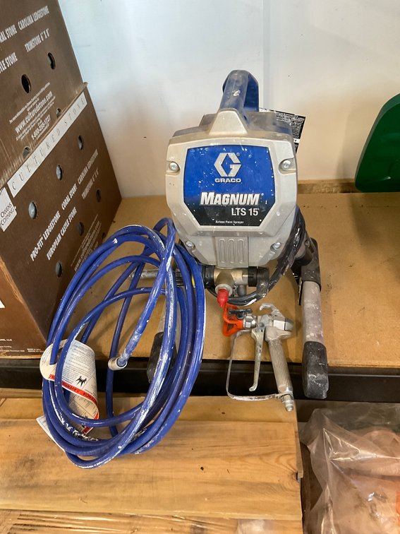 Graco Magnum LTS 15 Airless Paint Sprayer