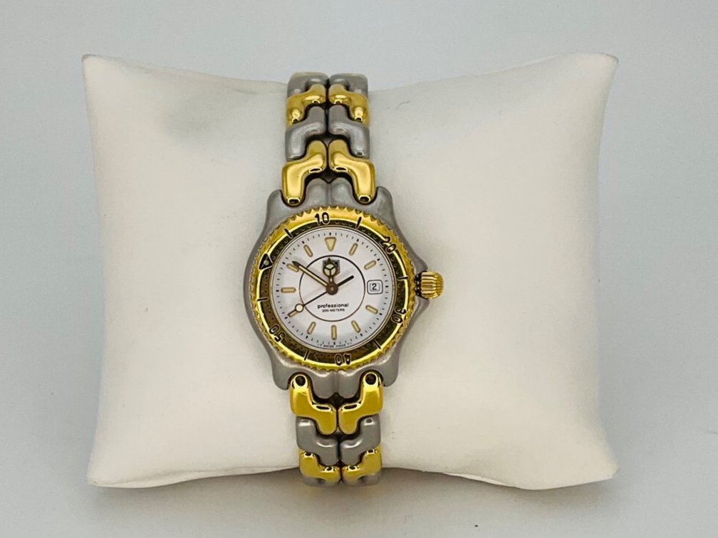 Tag Heuer Professional