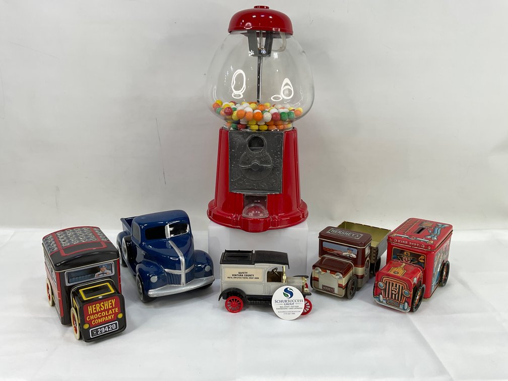 Coin & Candy Containers