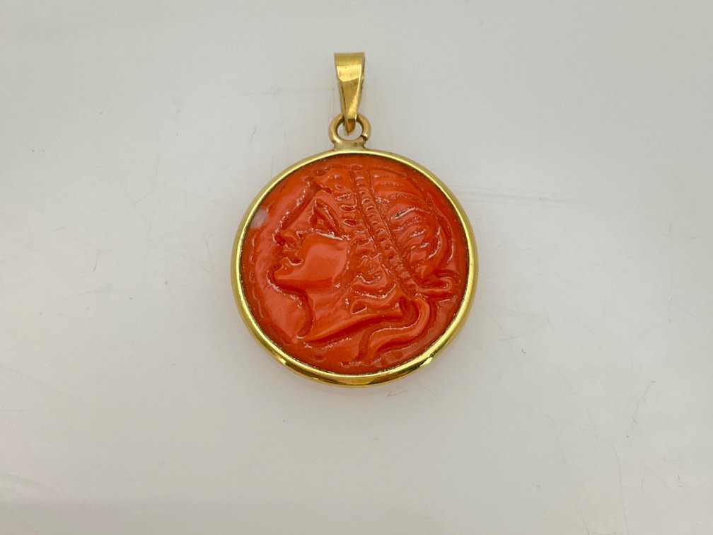 Carnelian Cameo Pendant