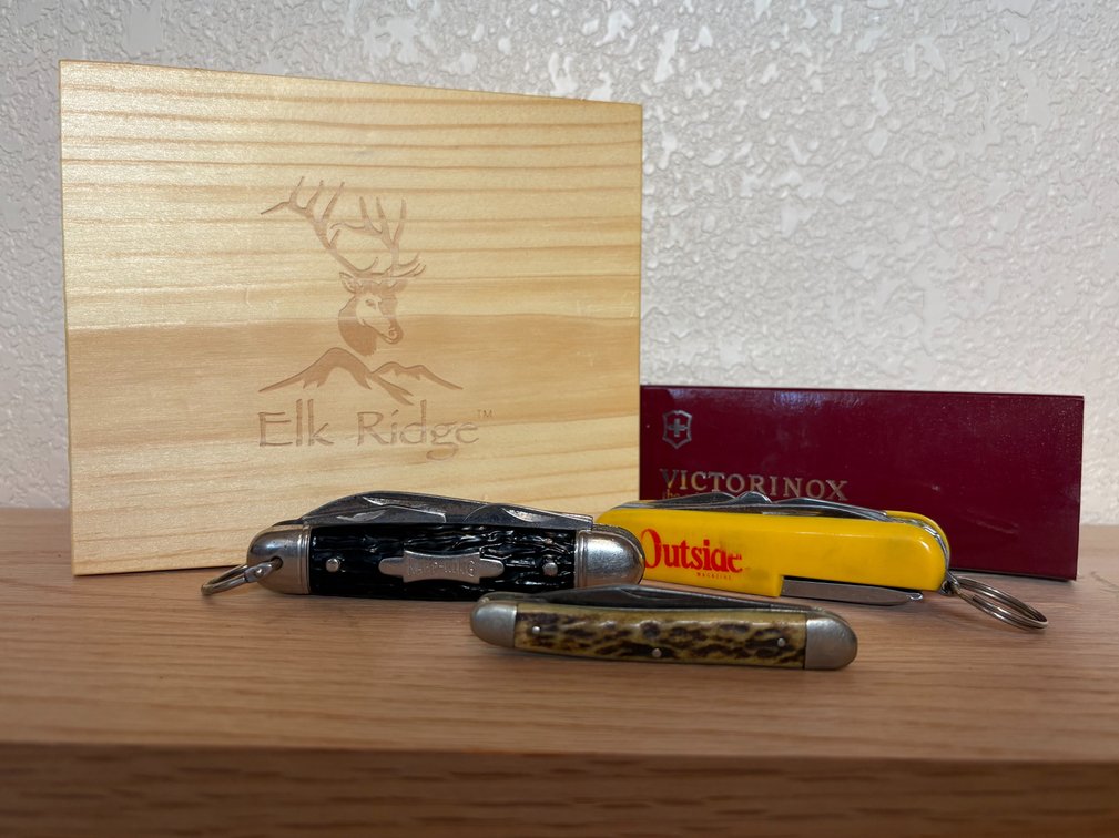 Swiss Army Knives and a Bald Eagle Knife Set