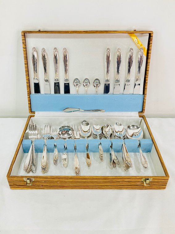 Eldan "Prelude" Silverware Set