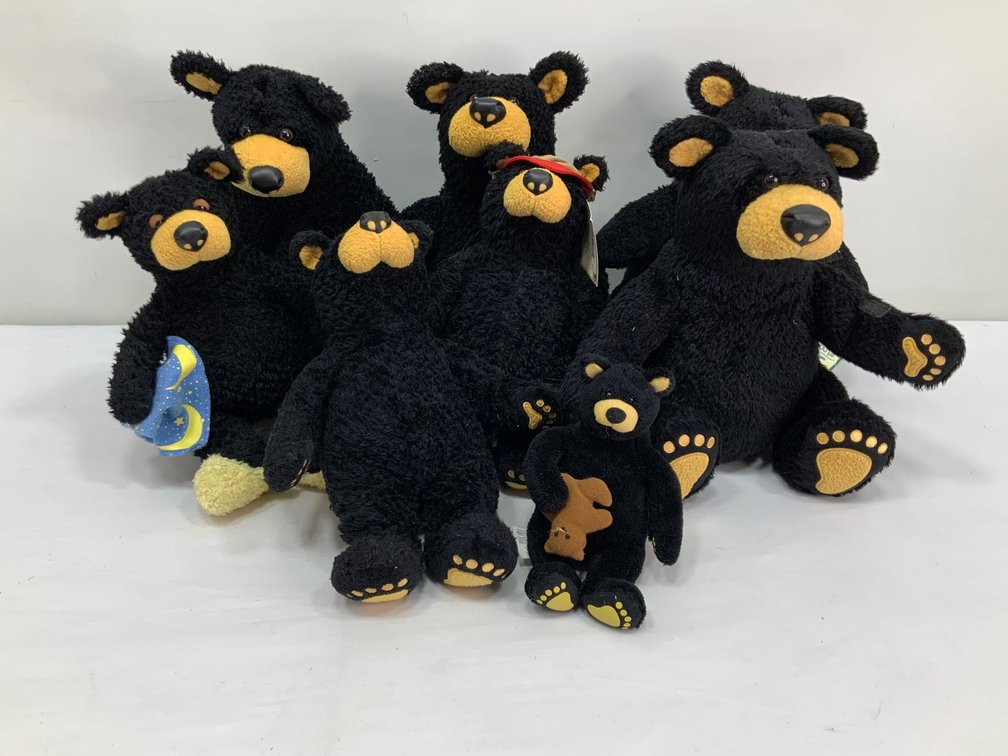 BearFoots & Big Sky Carvers Bear Stuffies