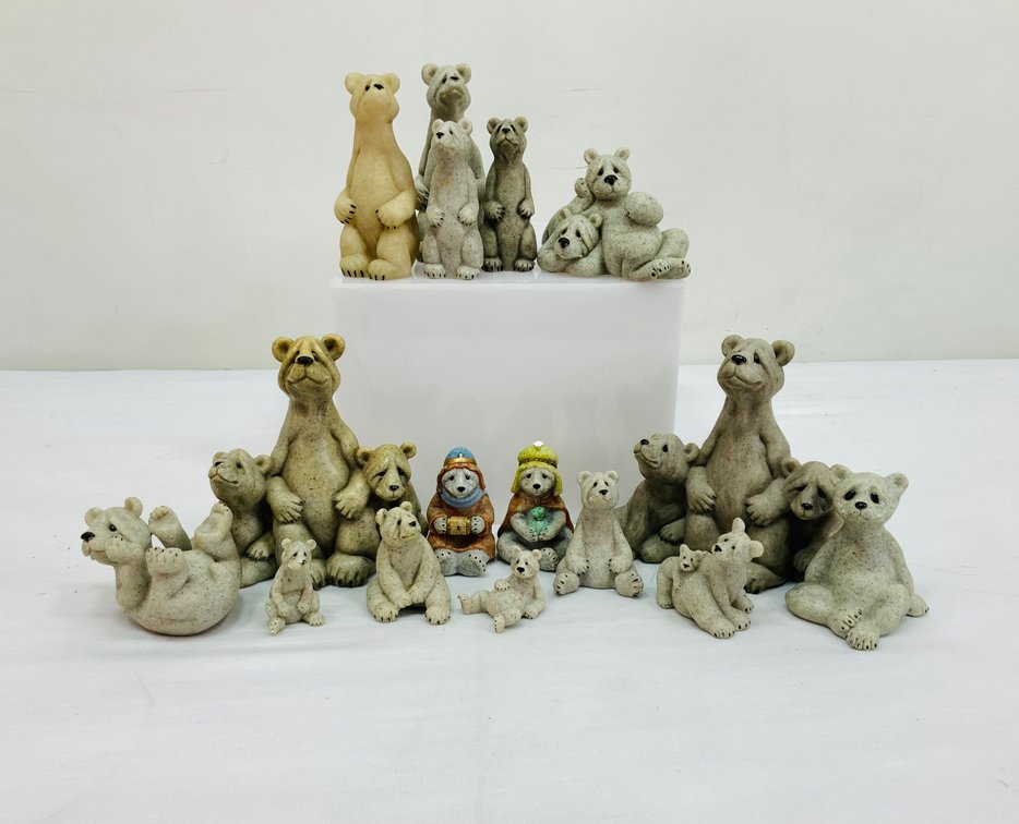 A Sleuth of Bears