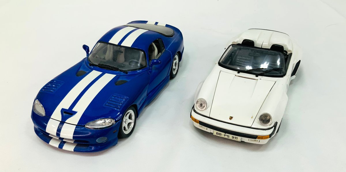Diecast Scale Model Coupe and Convertible Cars