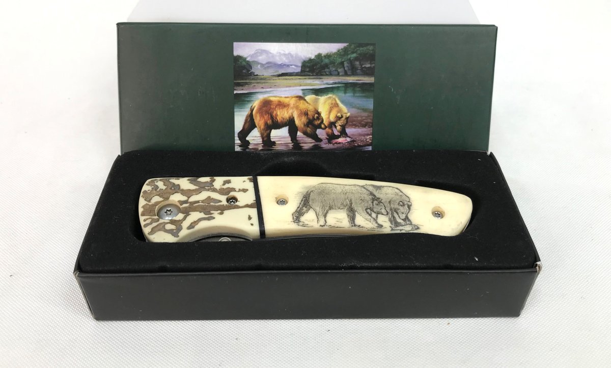 Folding Pocket Knife with Bear Motif