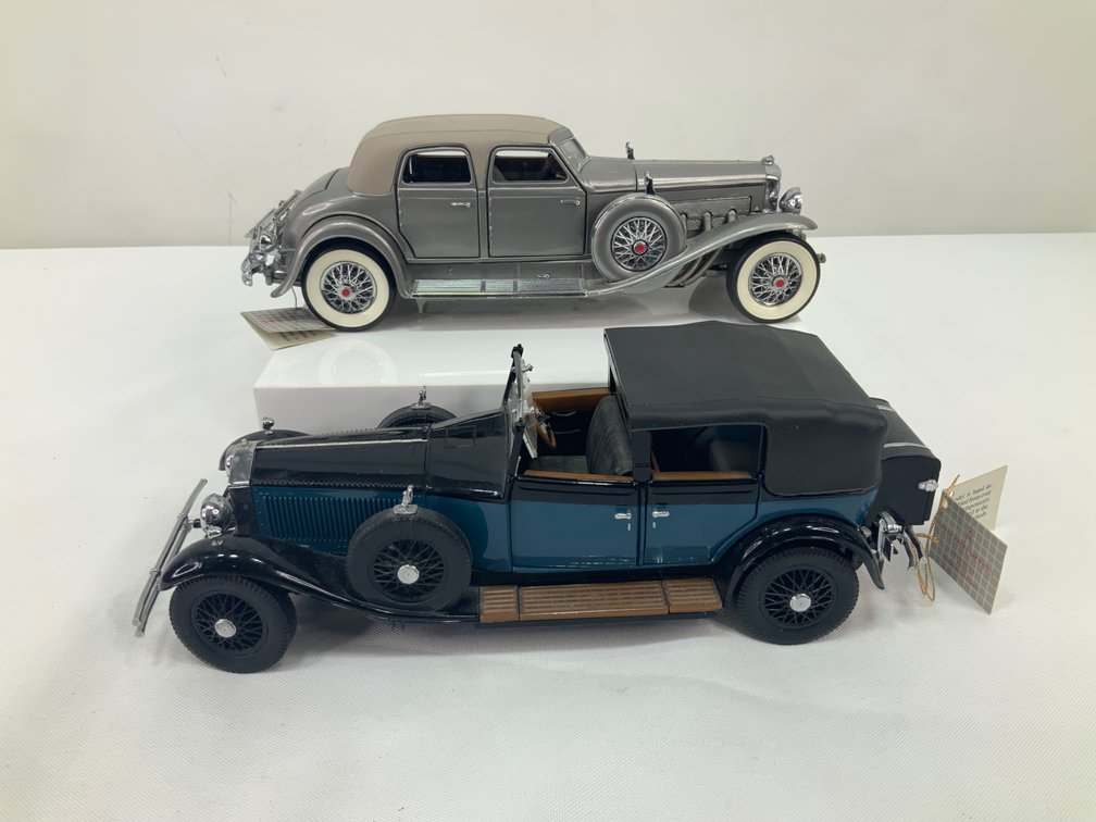 Franklin Mint 1:24 Scale Duesenberg and Rolls-Royce Die-Cast Cars