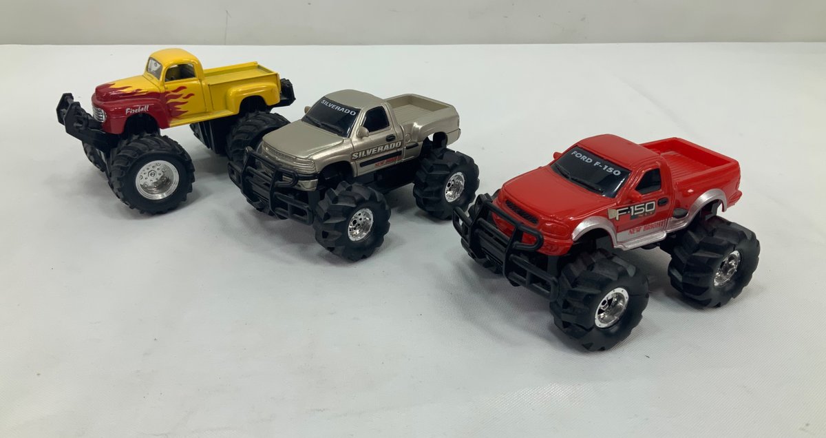 New Bright 4X4 Bully Toy Monster Trucks