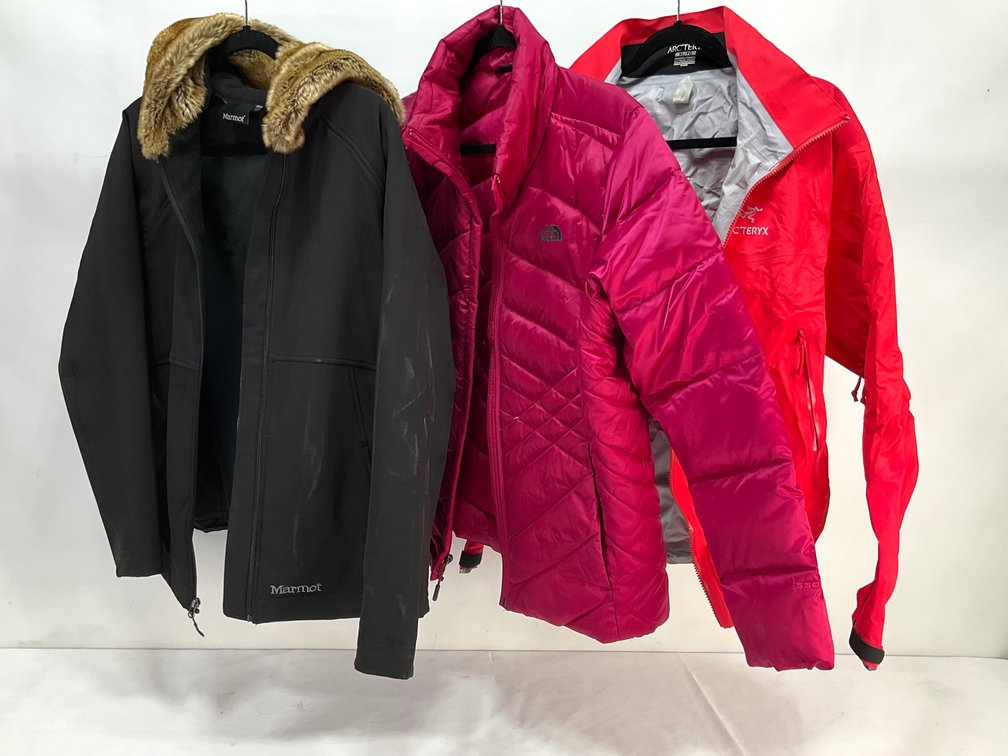 Women's Technical Shell, Down Puffer, and Hooded Jackets