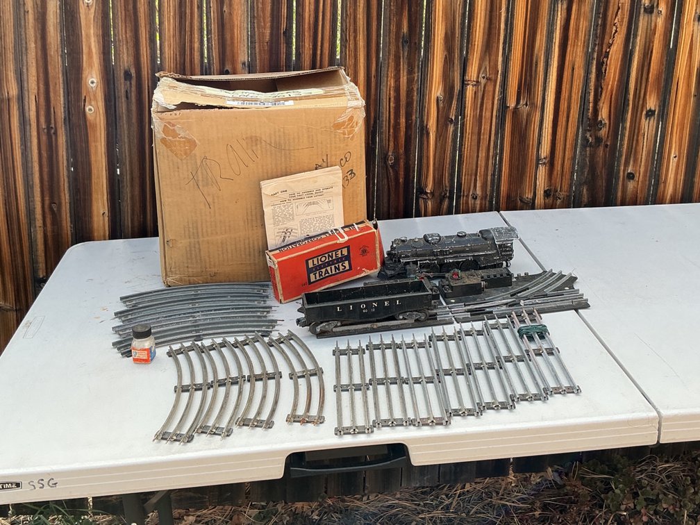 Lionel Train Cars