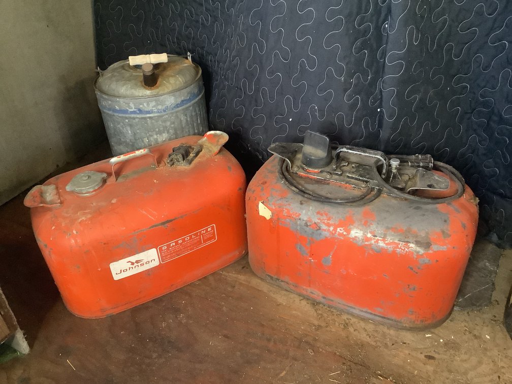 Metal Outboard Fuel Tanks and Galvanized Can