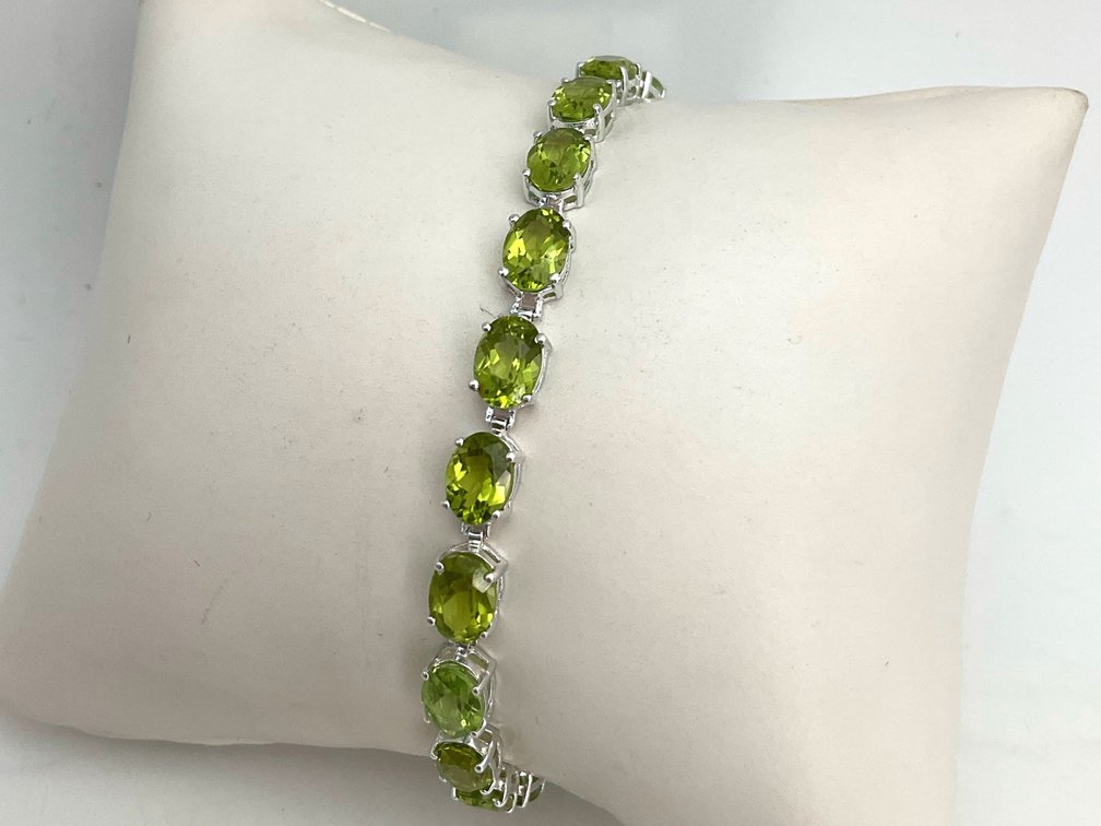 Sterling Silver Peridot Tennis Bracelet