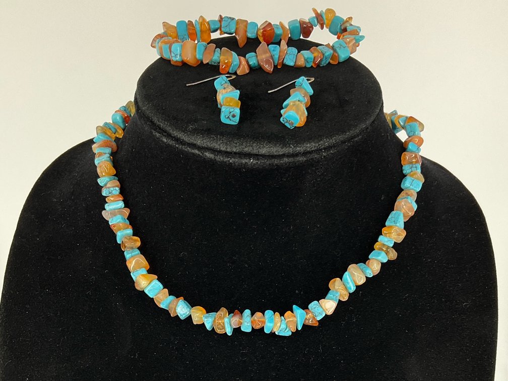 Four-Piece Turquoise and Amber Chip Bead Jewelry Set