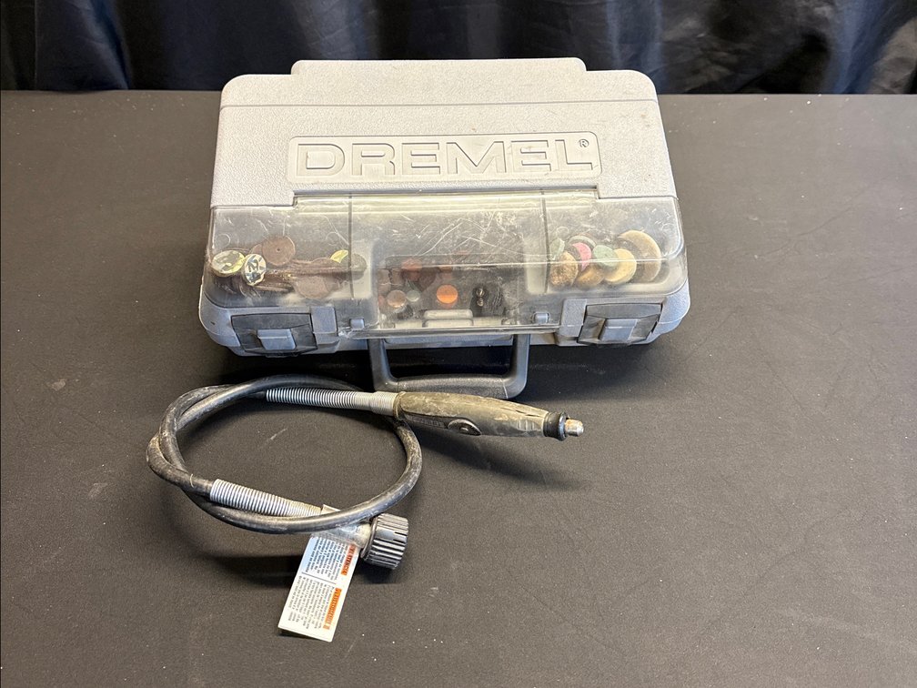 Dremel MultiPro Model 395 Variable Speed Rotary Tool Kit