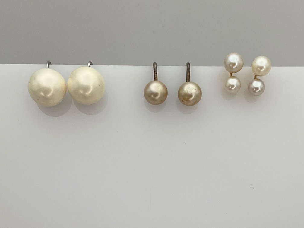 Vintage Clip Pearl Earrings