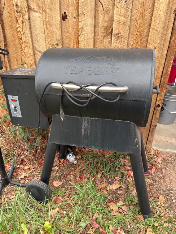 Traeger Barrel-Style Wood Pellet Grill