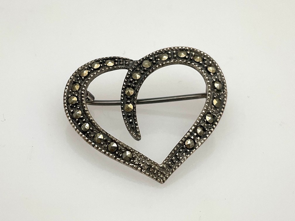 Silver Marcasite Heart Pin
