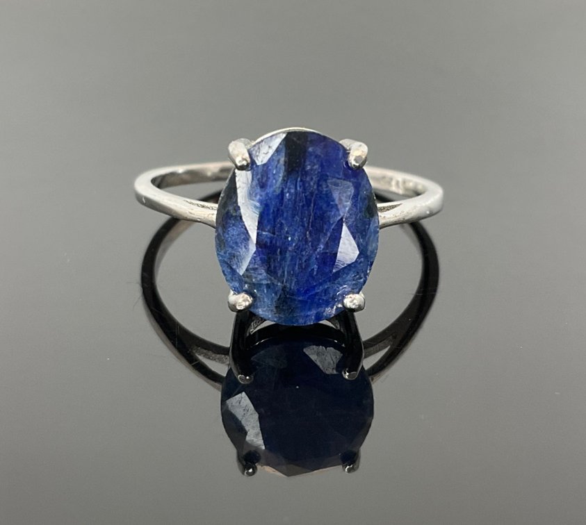 Natural Sapphire Ring