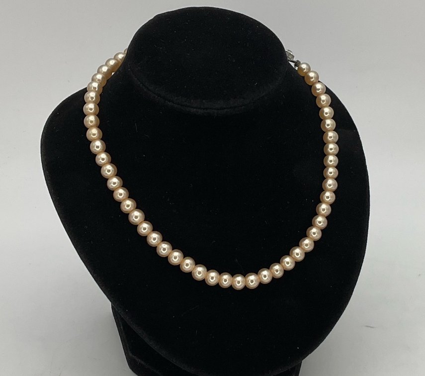 Vintage Pearl Necklace