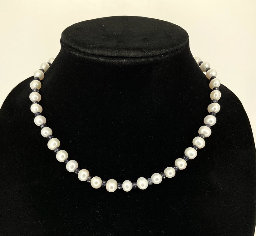 Cultured Pearl and Faceted Bead Necklace