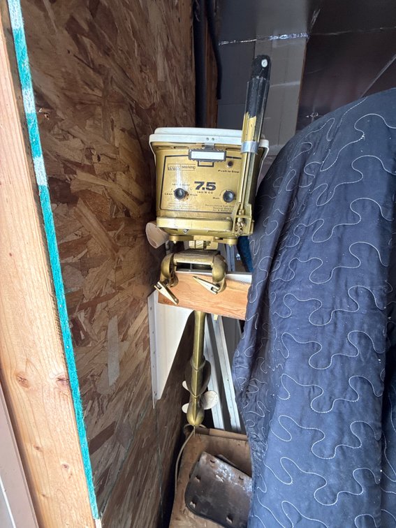 Montgomery Ward Sea King 7.5 HP Outboard Motor