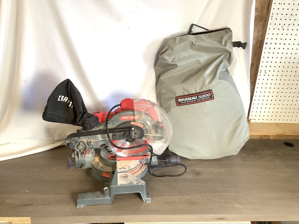 Compound Miter Saw and Dust Solution Hood