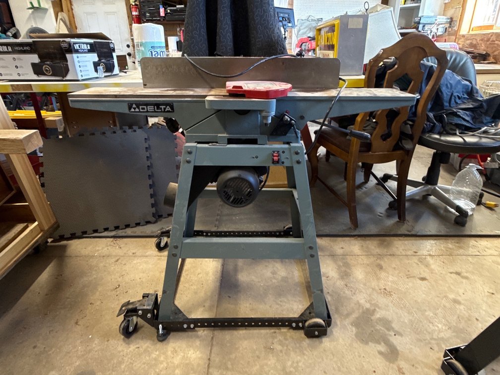 Delta 37-190 Jointer on Stand with Mobile Base