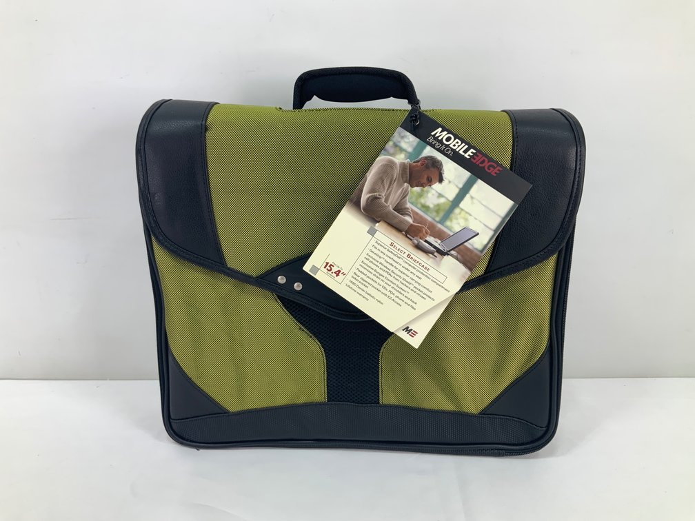 Mobile Edge MEBCS4 Select Briefcase Laptop Bag