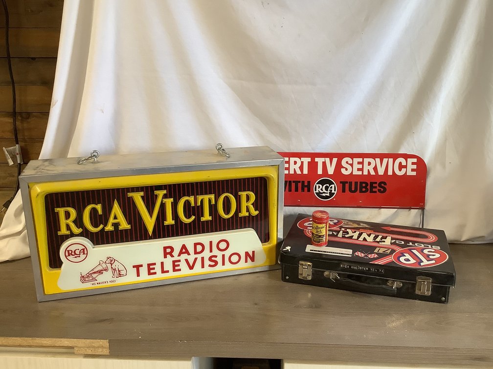 RCA Victor Lighted Sign and Slot Car Set