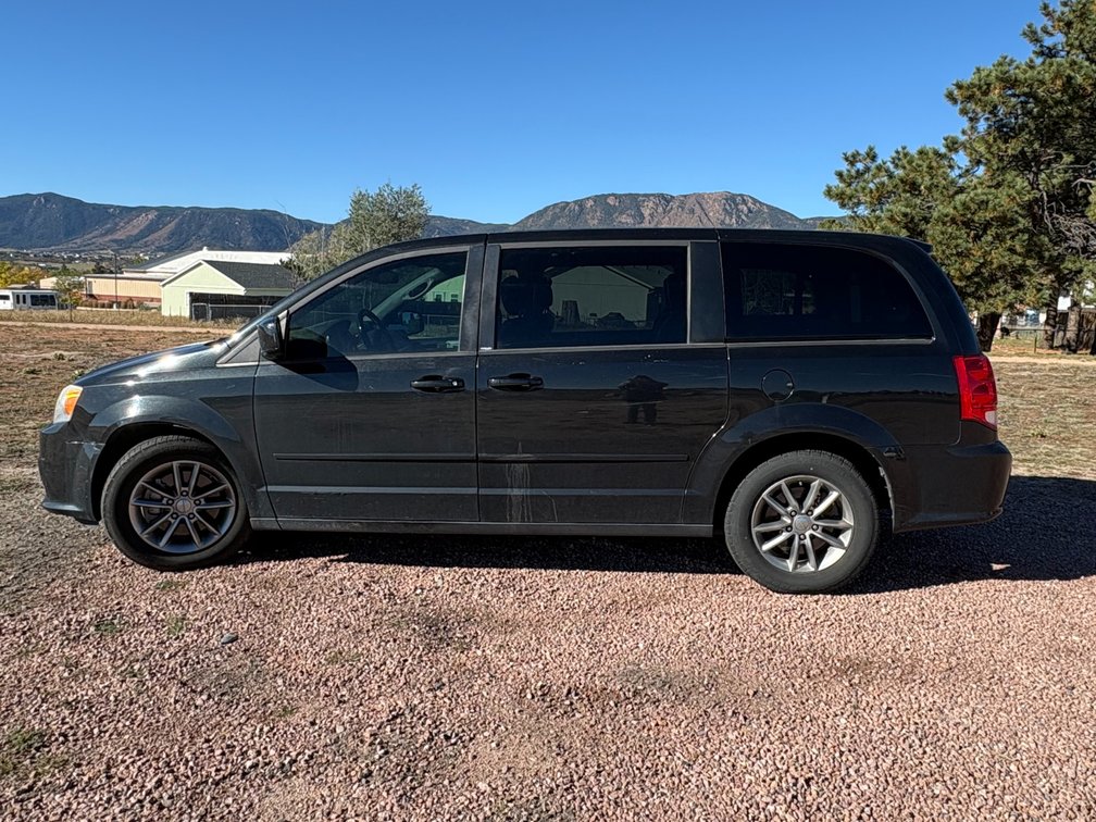 Dodge Grand Caravan R/T Minivan, 154,122 Miles