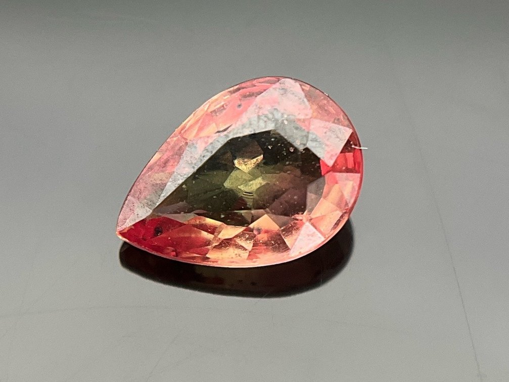Tear-Drop Zuttanite Gemstone