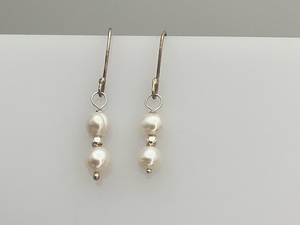 Fresh Water Pearl Earrings
