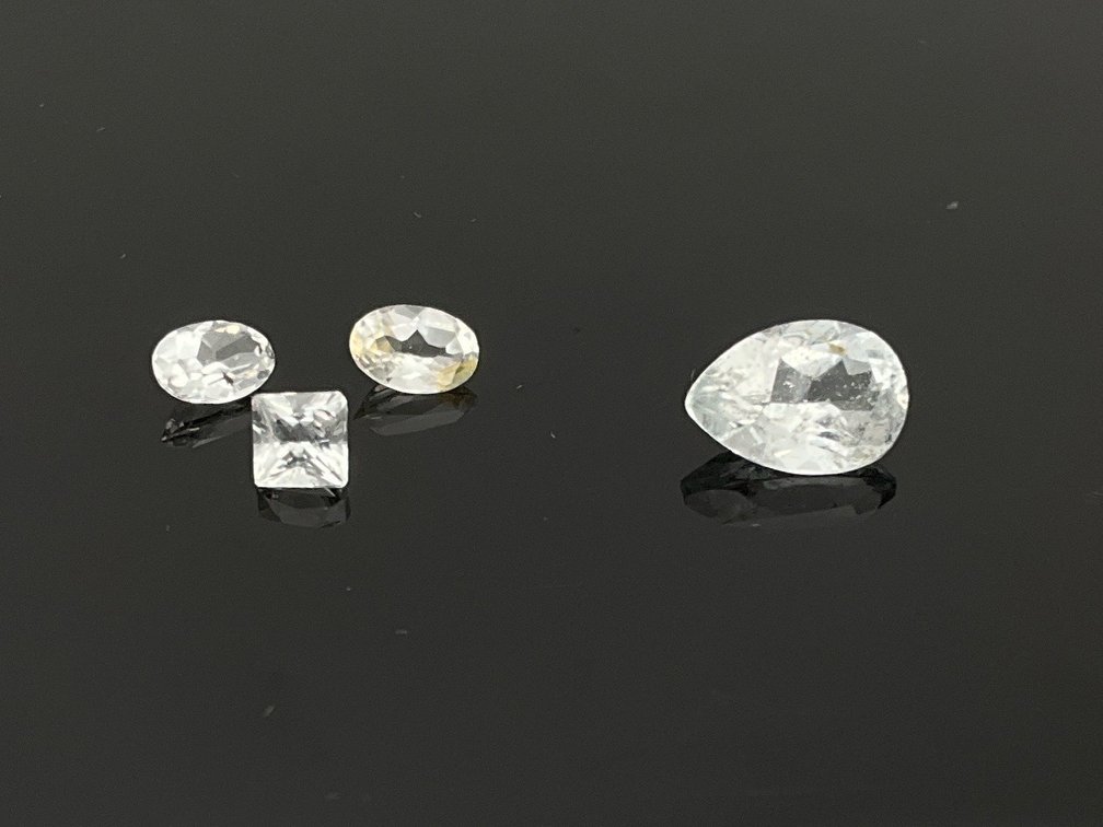 Loose Faceted Topaz Gemstones