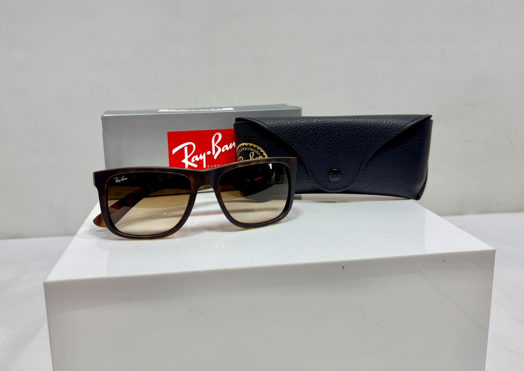 Ray-Ban Justin RB 4165 Tortoiseshell Sunglasses
