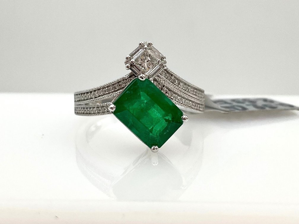 Platinum Emerald and Diamond Ring